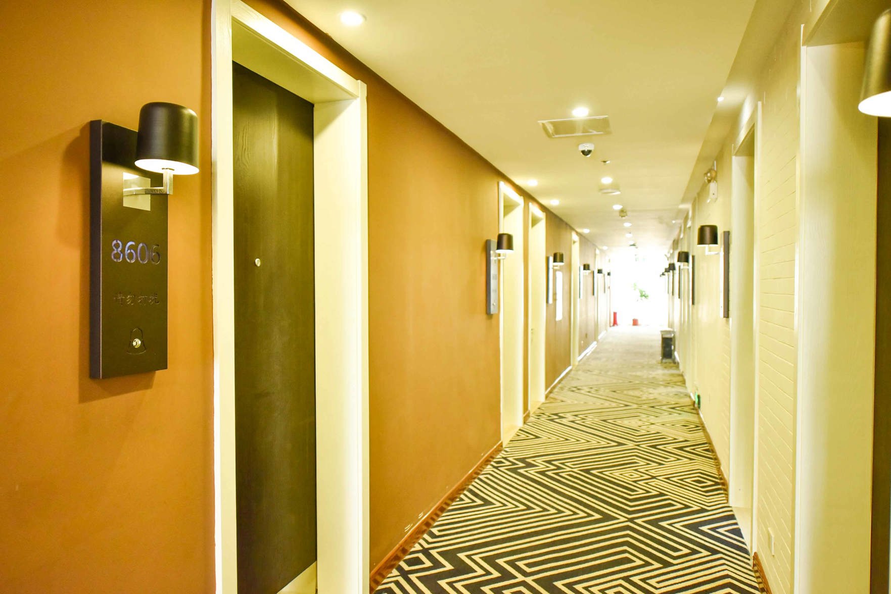 Zhanghe Hotel 3*