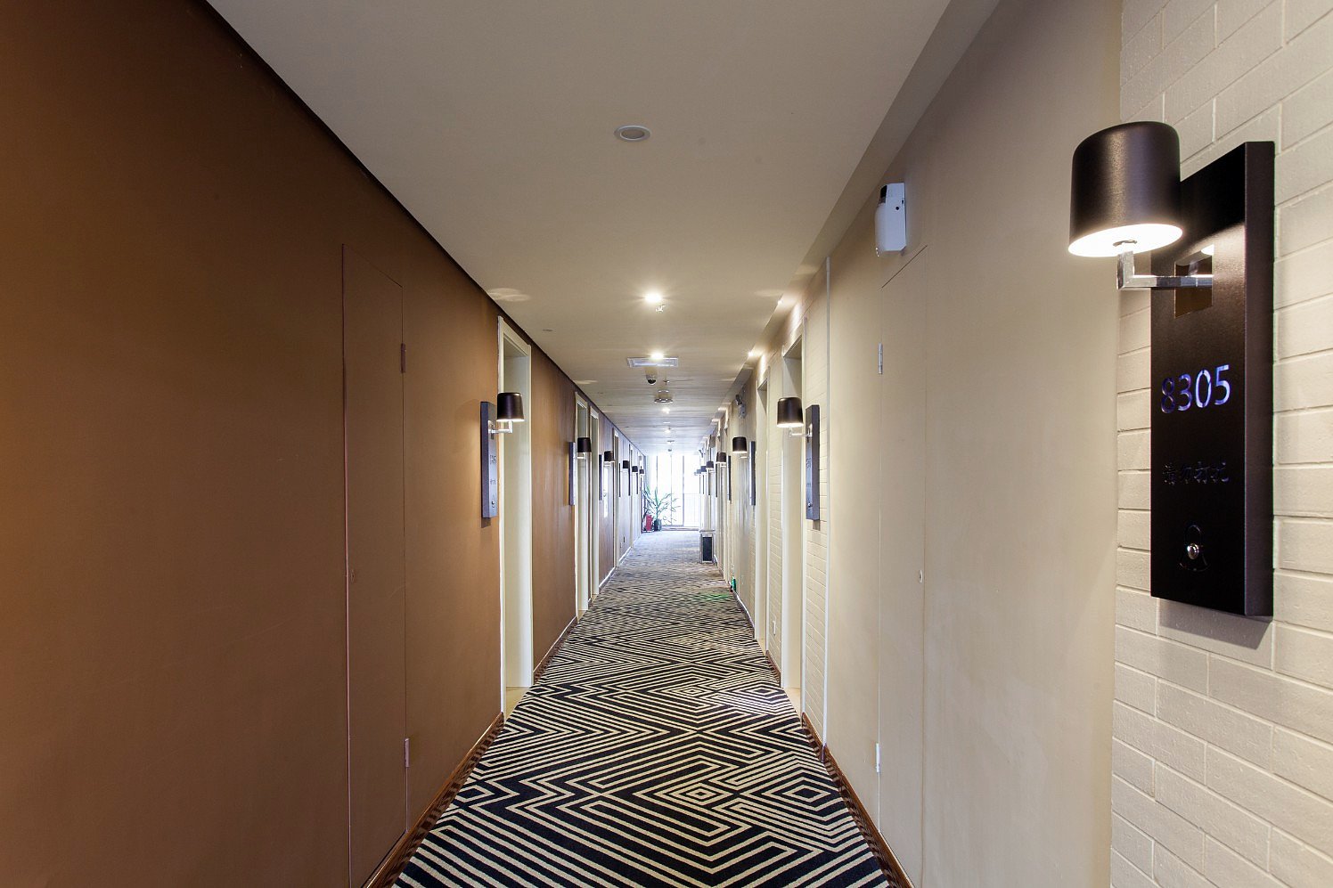 Zhanghe Hotel 3*