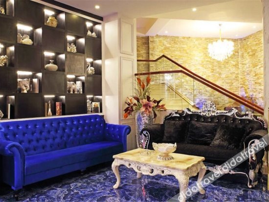 Ai Shang Hotel 2*