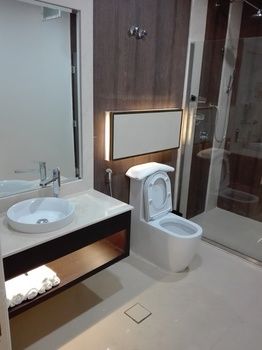 Diamond Hotel 4*