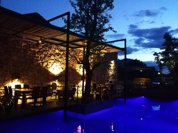 Bantianju Hostel 2*