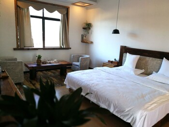 Bantianju Hostel 2*