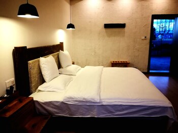 Bantianju Hostel 2*
