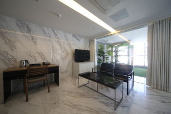 ACC Design Hotel 3*
