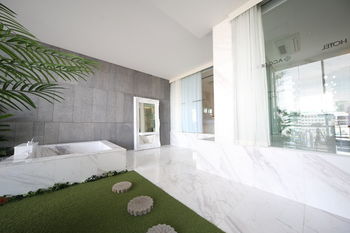 ACC Design Hotel 3*