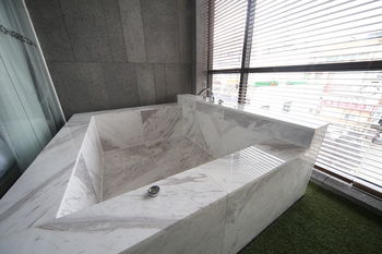 ACC Design Hotel 3*