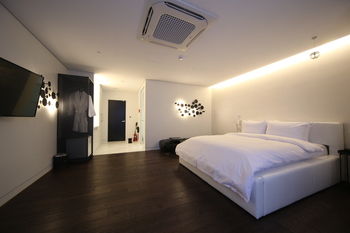 ACC Design Hotel 3*