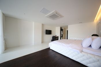 ACC Design Hotel 3*