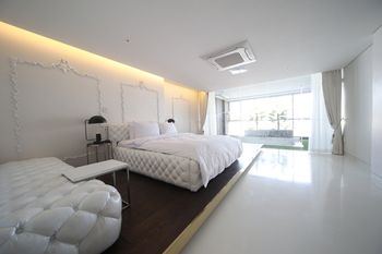 ACC Design Hotel 3*