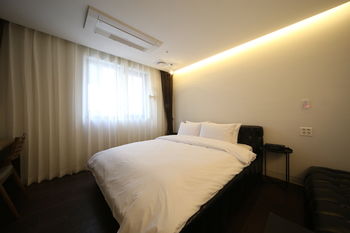 ACC Design Hotel 3*