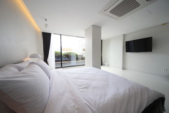 ACC Design Hotel 3*