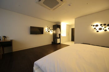 ACC Design Hotel 3*