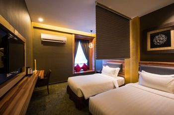 Asiatic Hotel 2*
