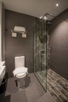 Asiatic Hotel 2*