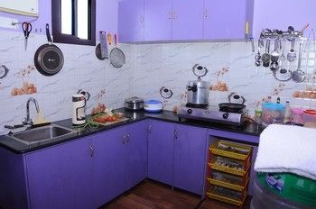 Cosy Houseboats 3*