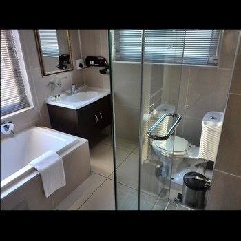Alcazaba Lodges 3*