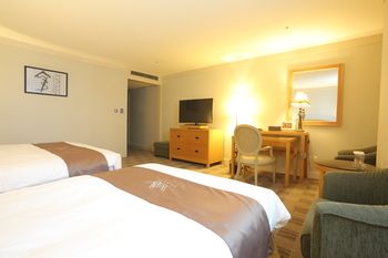 AW Hotel 3*