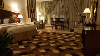 Qasr Al Sahab 4*