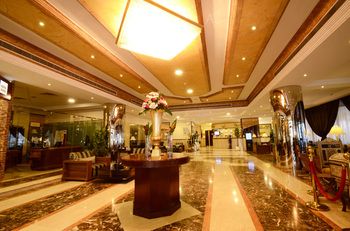 Qasr Al Sahab 4*