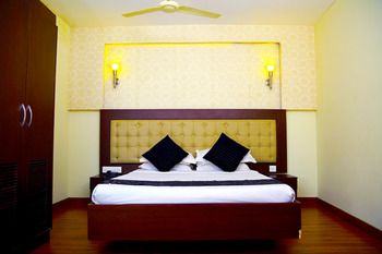Green Park residency 3*