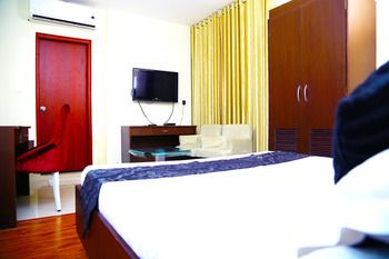 Green Park residency 3*