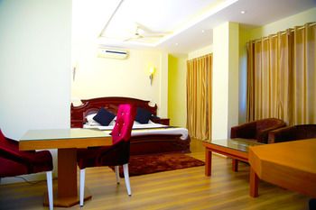 Green Park residency 3*