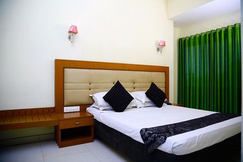 Green Park residency 3*