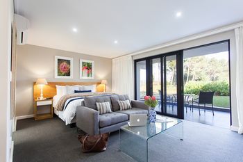 Pearl Valley Hotel 3*