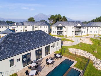 Pearl Valley Hotel 3*