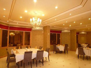 Al-Borg Al-Watheer Serviced Apartments 3*