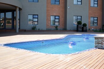 Regal Inn Hotel Midrand 3*