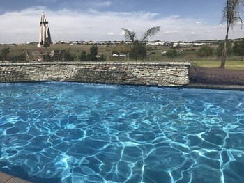 Regal Inn Hotel Midrand 3*