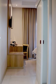 Regal Inn Hotel Midrand 3*
