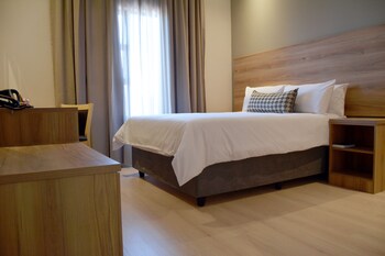 Regal Inn Hotel Midrand 3*