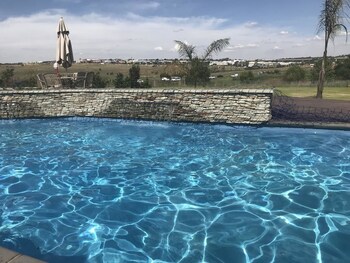 Regal Inn Hotel Midrand 3*