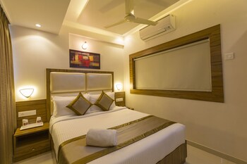 Grand Plaza Suites 3*