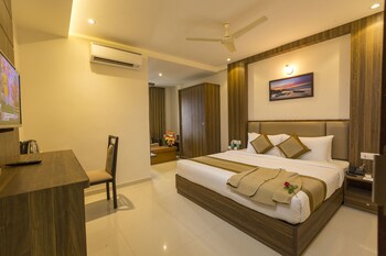 Grand Plaza Suites 3*