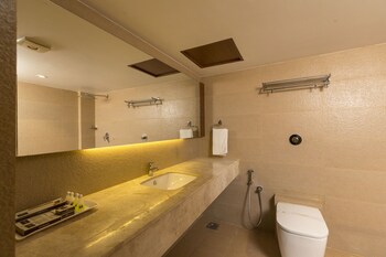 Grand Plaza Suites 3*