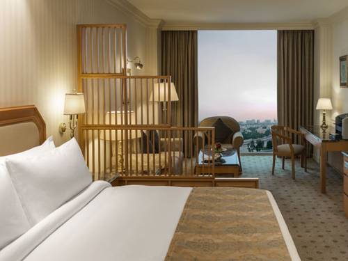Sheraton Kuwait, A Luxury Collection Hotel, Kuwait City 5*