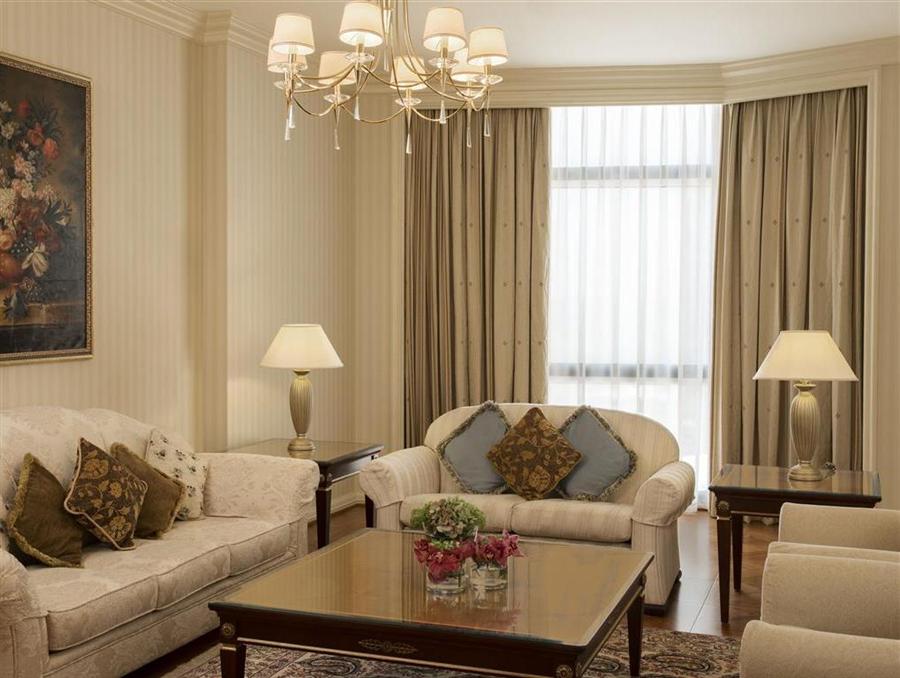 Sheraton Kuwait, A Luxury Collection Hotel, Kuwait City 5*