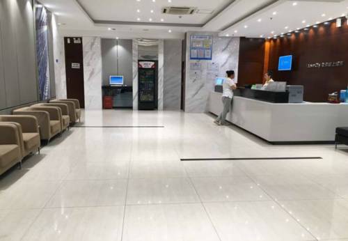 City Comfort Inn Beihai RT Mart Branch 2*