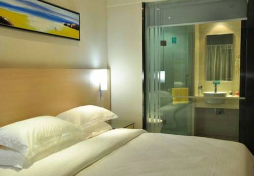 City Comfort Inn Beihai RT Mart Branch 2*