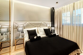 Posh Residence Luxury Suites 5*