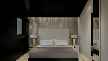 Posh Residence Luxury Suites 5*