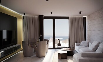 Posh Residence Luxury Suites 5*