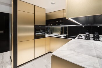 Posh Residence Luxury Suites 5*
