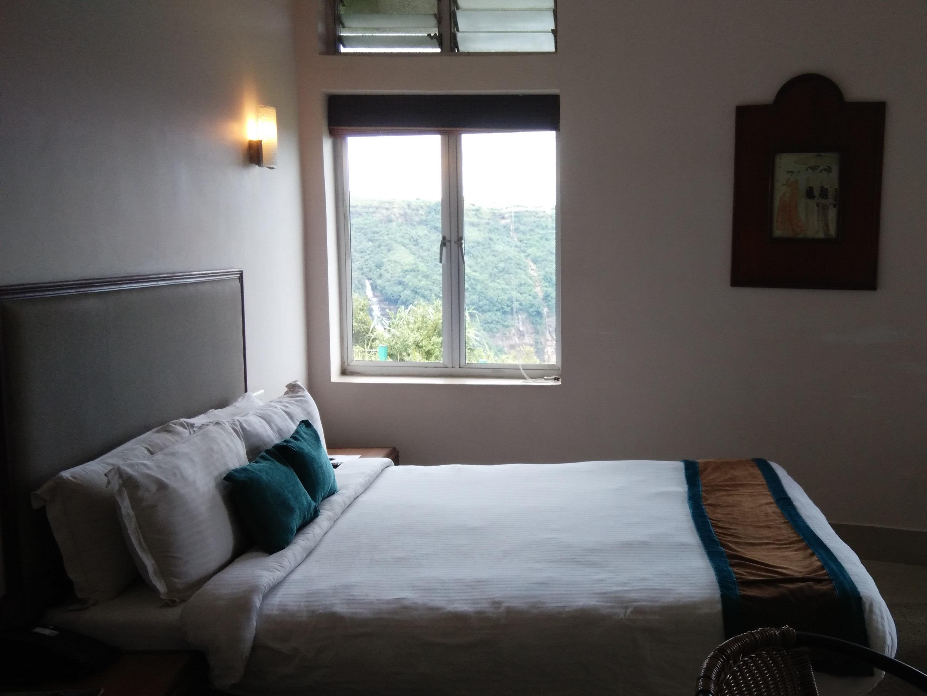 Polo Cherrapunjee Resort 3*
