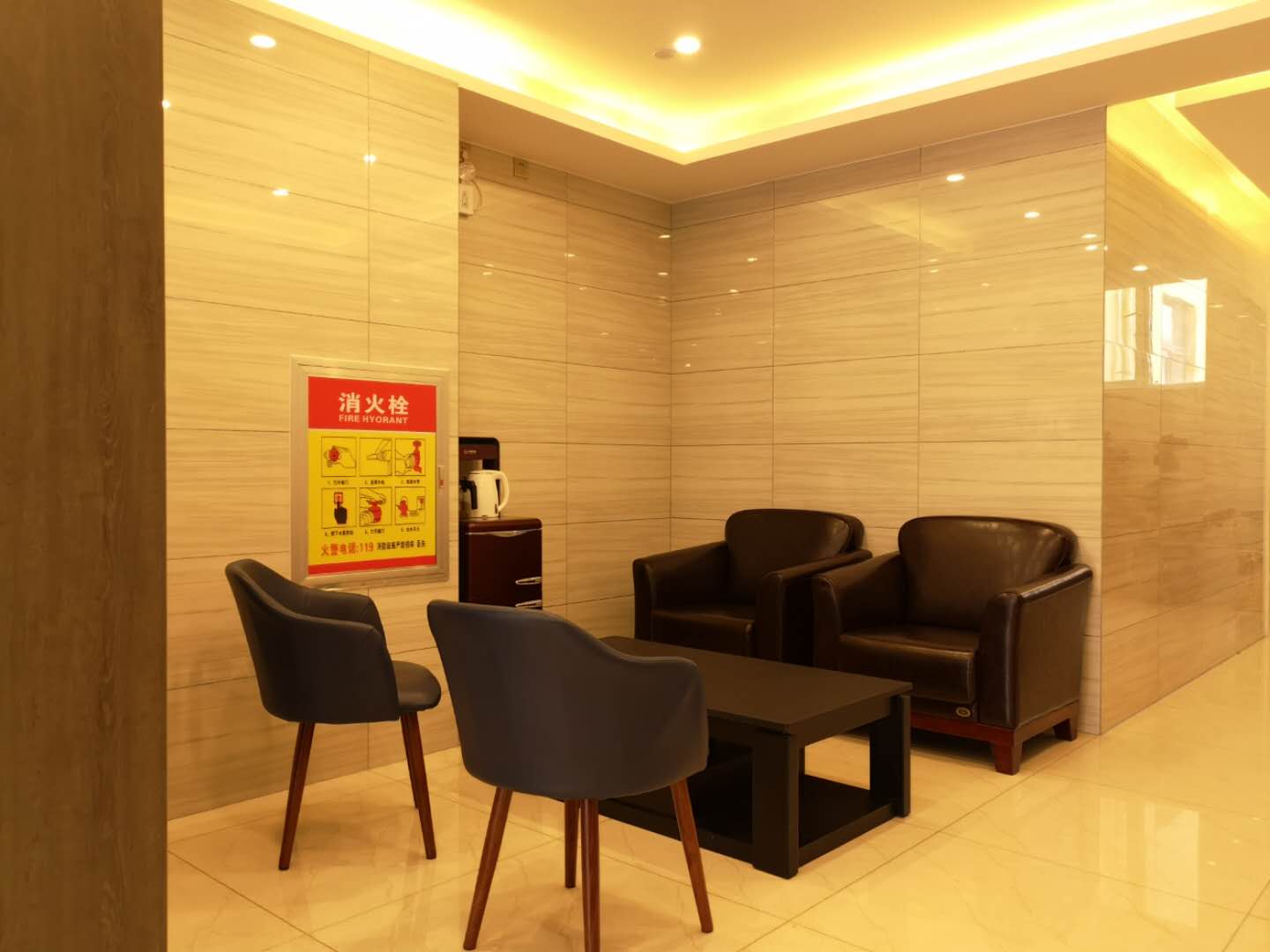 7 Days Premium Hotel (Xingtai Historical and Cultural Park Ruihe City) 2*