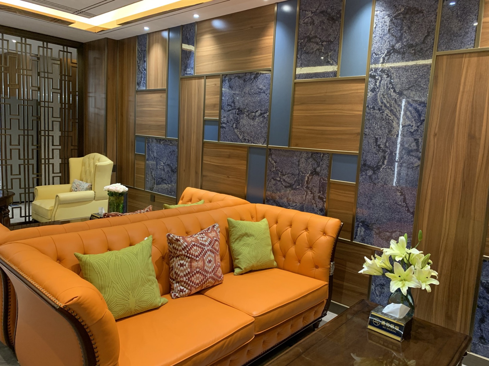 Manchuria Lijia He Dingtai Hotel (North Lake Night Scenic Spot Hotel) 2*
