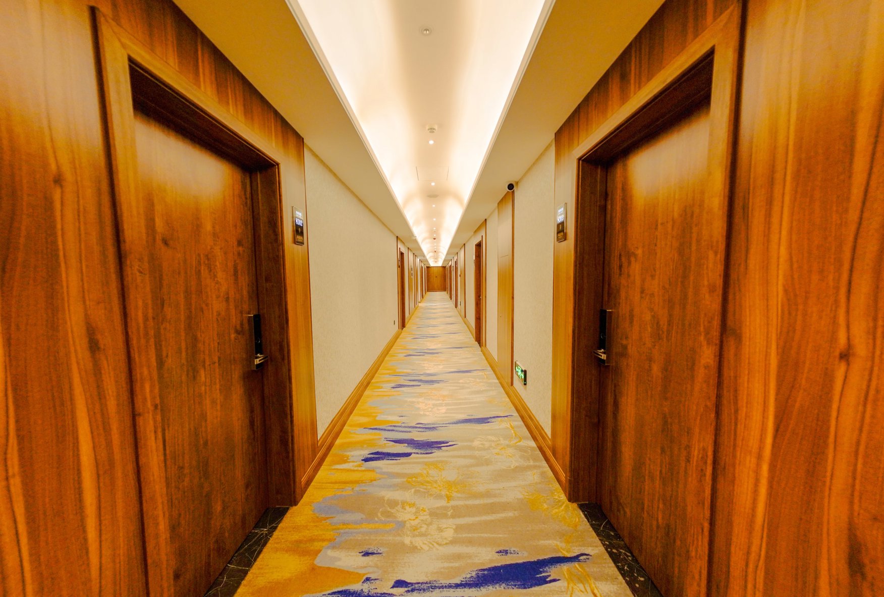 Manchuria Lijia He Dingtai Hotel (North Lake Night Scenic Spot Hotel) 2*